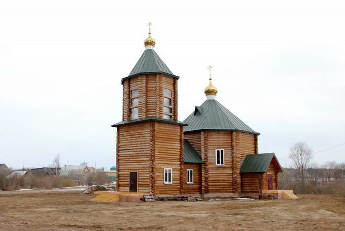 Изготовление и сборка срубов бань, домов, беседки - ручная рубка из бревна ель, сосна, осина, липа - lesdomstr.ru